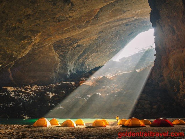 Phong Nha Trekking 2 Days Hang En Cave